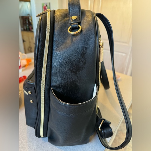 Diaper bag - Picture 6 of 6